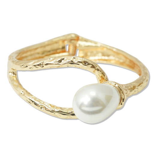 Pearl gold Bangle
